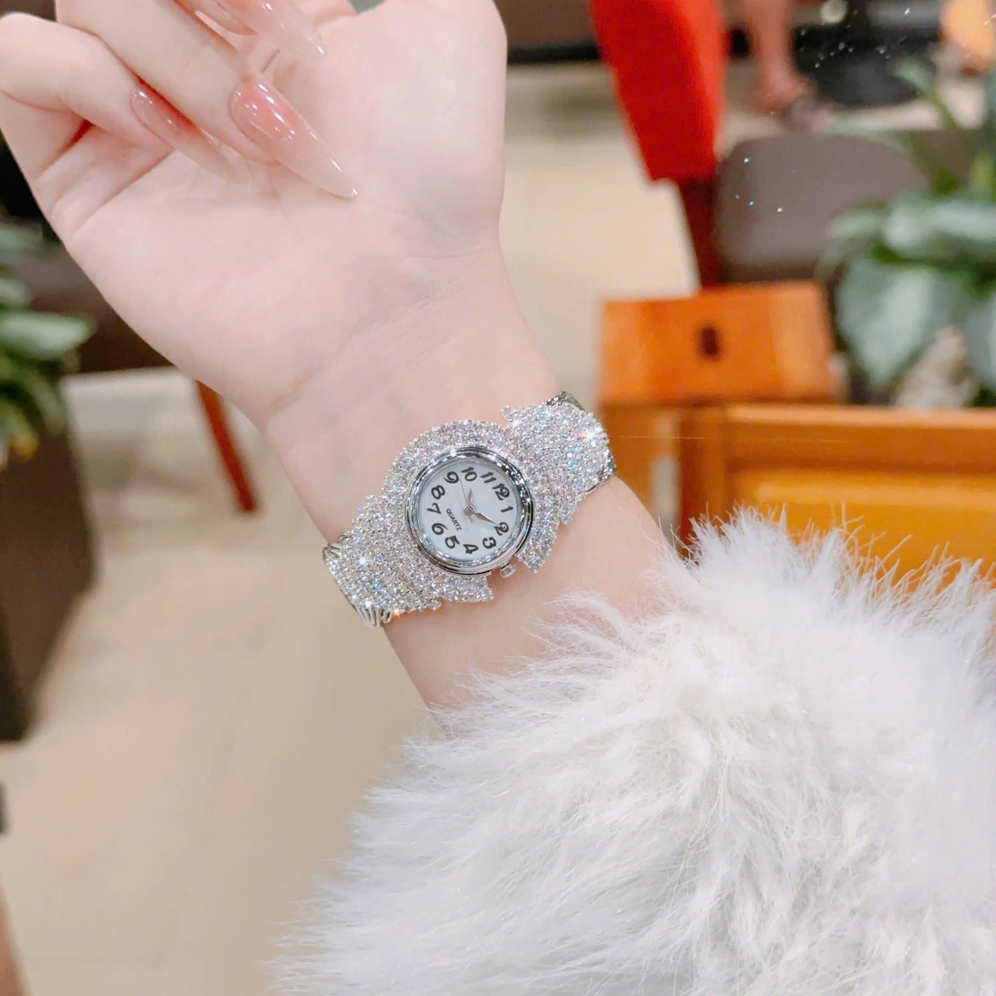 Còng Xoắn Full Cườm Luxe - ảnh 3
